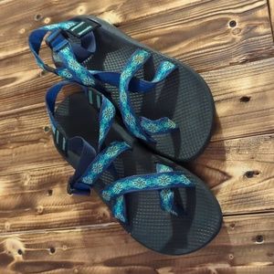 Women's size 9 chacos.  Barely worn.